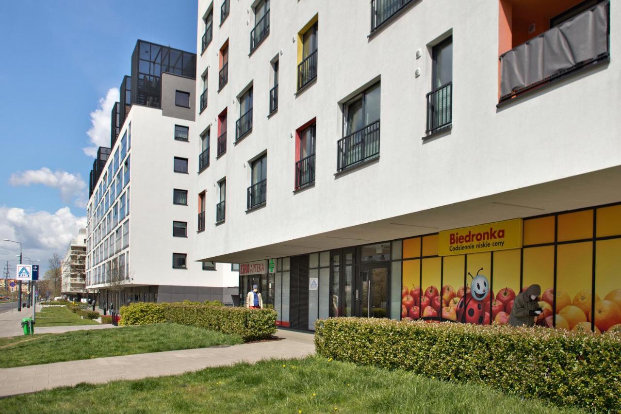 P&O Apartments Wola Tarasy Warsaw Exterior photo